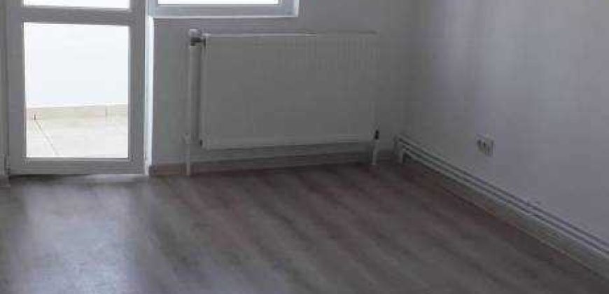 Apartament ultracentral modernizat/Vandut