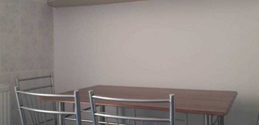 Apartament 2 camere de inchiriat