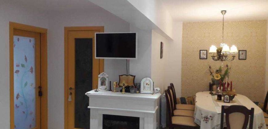 Apartament ultramodern/Vandut Apartament ultramodern/Vandut