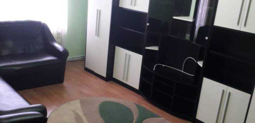 Apartament cu 3 camere de inchiriat/ Inchiriat Apartament cu 3 camere de inchiriat/ Inchiriat